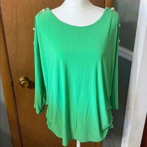 Elegant Green Blouse with Gold Accents